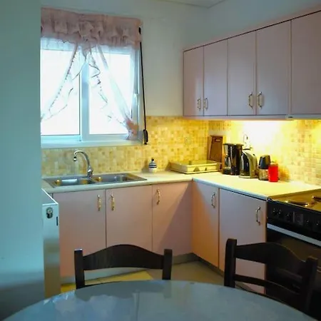 Calma House 公寓 Kanálion